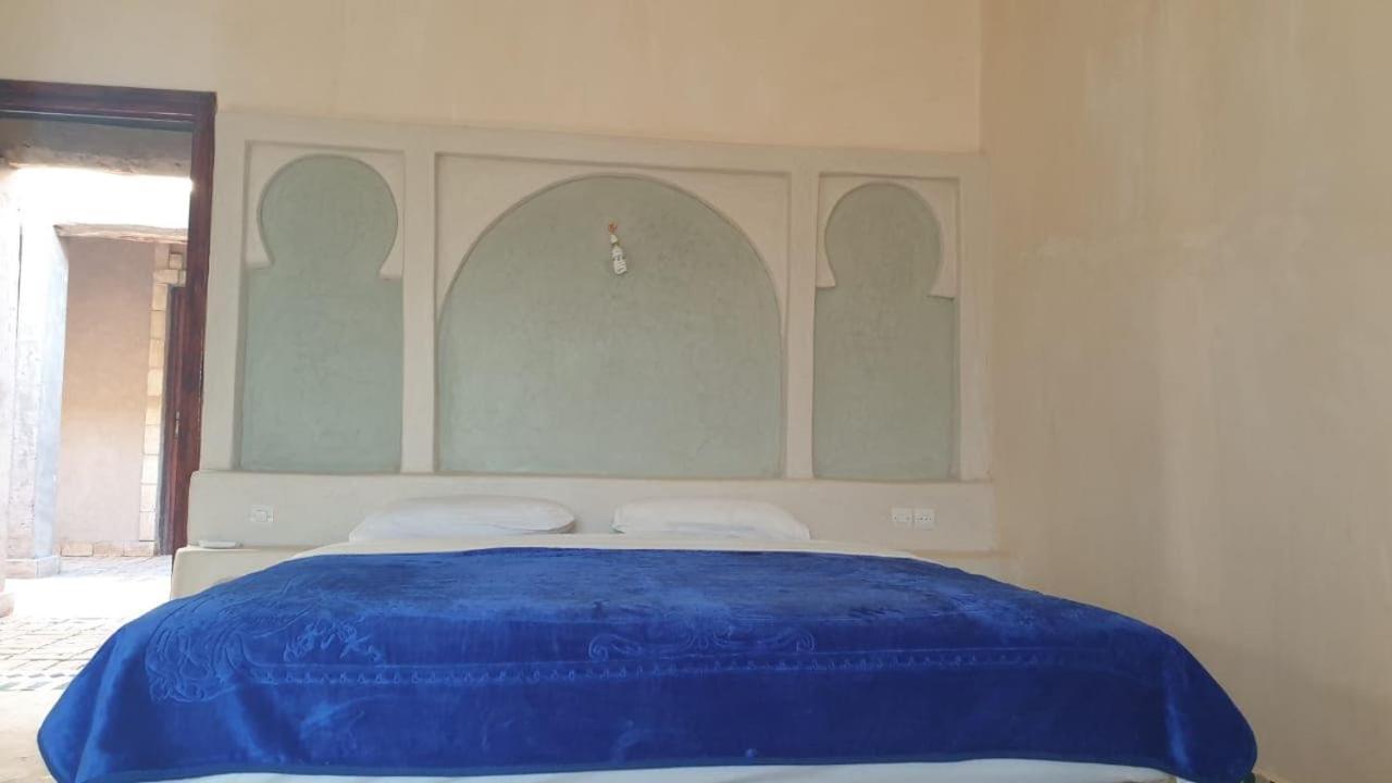 Kasbah Tamariste Bed & Breakfast Merzouga Bagian luar foto