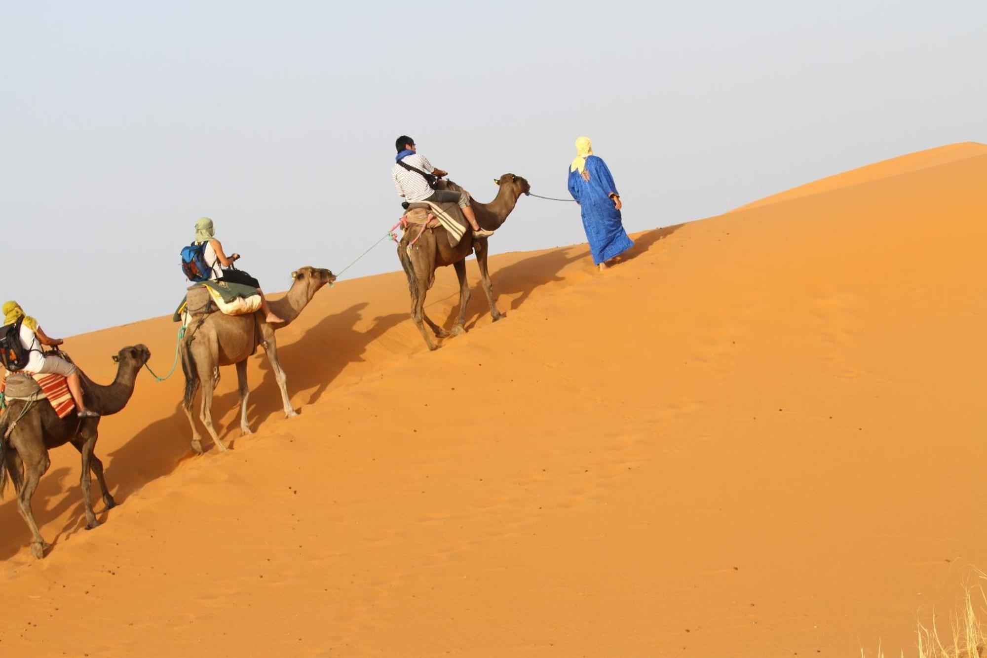 Kasbah Tamariste Bed & Breakfast Merzouga Bagian luar foto